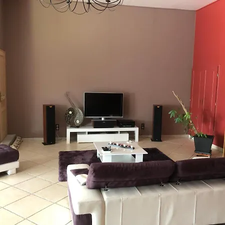 Le Moulin Du Chardonnet Bed & Breakfast *
